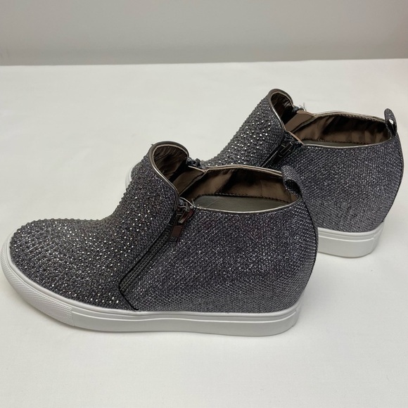 Metropolitan View Silver Rhinestone Embellished Ankle Boot Women’s Size 7 Medium - Picture 3 of 7